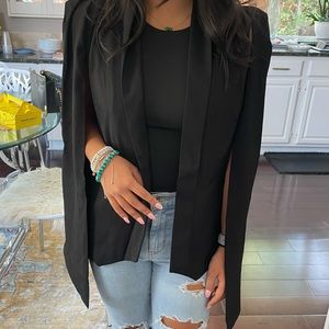 (H.Y Home) Black Cape Blazer (XL)